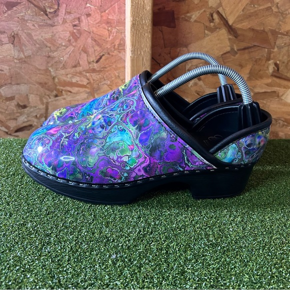 C & C Sweden Multicolor Swirl Slip Resistant Clogs Shoes EU 42 Women’s 11.5 - 12 - Picture 3 of 8